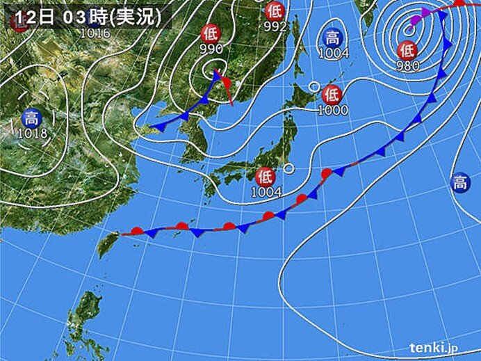 暑さ続く　にわか雨や雷雨の所も