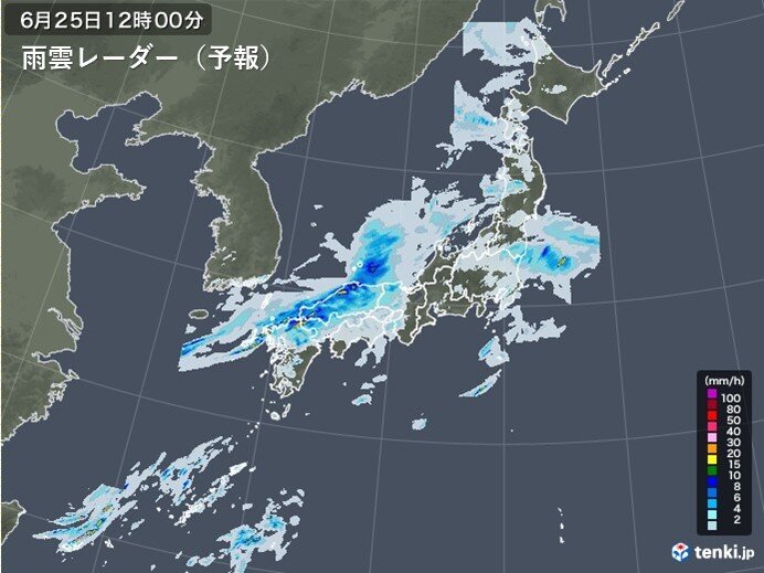 活発な雨雲次々と