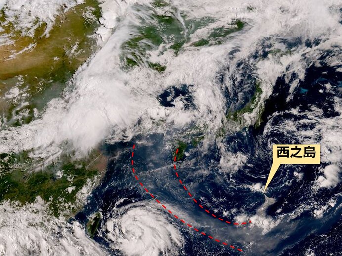 煙霧の原因は西之島?