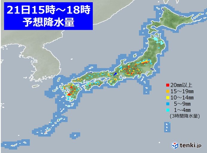 午後は急な雨や雷雨の所も