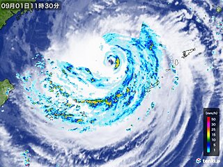 台風9号　非常に強い勢力を保ち北上中　沖縄は1日夜まで警戒