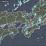 近畿や東海　秋雨前線に伴う「ライン状の雨雲」