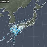 奄美や九州、四国に雨雲　雨の範囲は次第に東へ