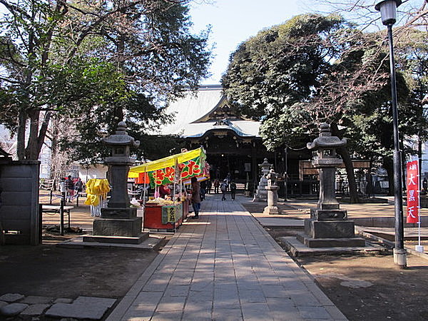 鬼子母神の境内