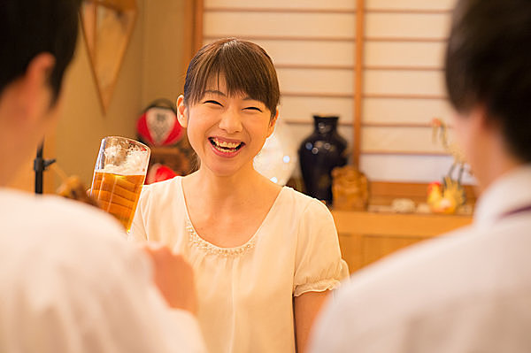 ビールを飲んで、たくさん笑ってストレス解消！