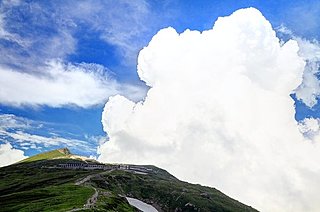 入道雲、知って眺めて変化を予測!?