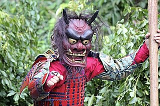 地獄の釜のふたが開く盂蘭盆。草深い山寺で怖ーい地獄芝居「鬼来迎(きらいごう)」はいかがですか？