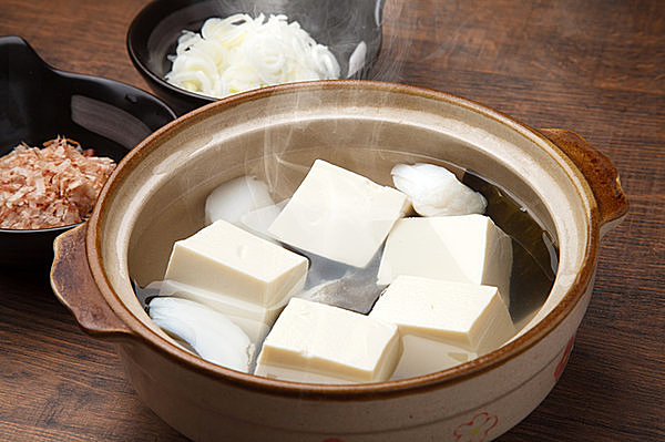 これからの季節は湯豆腐や鍋が美味しいですね