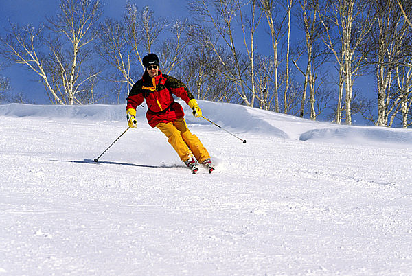 スキーの季節がやってきた!!　北海道｜スキー場オープン情報【2016.11】