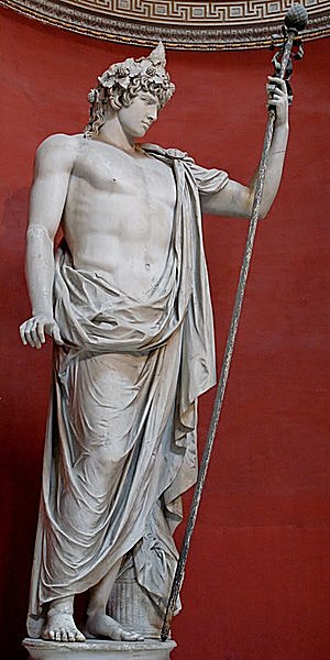 アンティノウス バッカス像（ヴァチカン美術館）