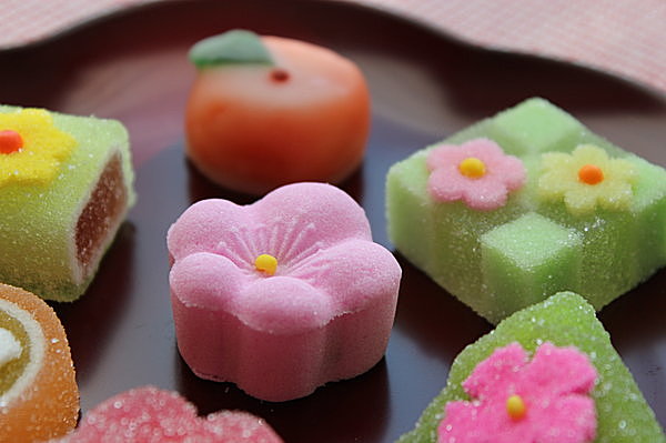和菓子に季節を感じる、って素敵ですよね！