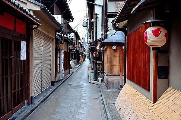京都の中でも人気の花街・先斗町