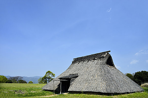 佐賀県吉野ケ里遺跡の竪穴式住居