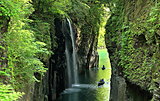 夏休みに行きたい沖縄・宮崎県の名瀑でパワーチャージ！【レジャー特集・2017】