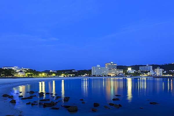 泳いでお肌もピカピカに♪／クアハウス白浜（和歌山県）