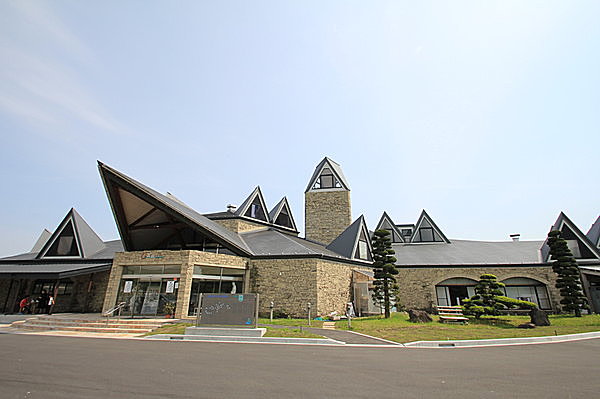 「道の駅　中山盆地」の外観です