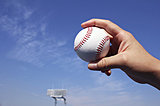 なぜ、プロ野球には「ドラフト制度」があるの？