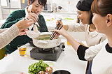 鍋の季節到来！今年のトレンドは？鍋についての情報をお届けします