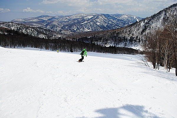 今年は40周年。イベント盛りだくさん!!〈札幌国際スキー場〉11月17日オープン