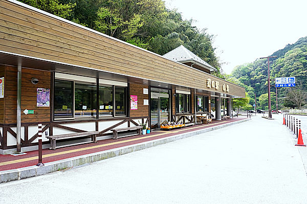 リニューアルした「道の駅　山北」