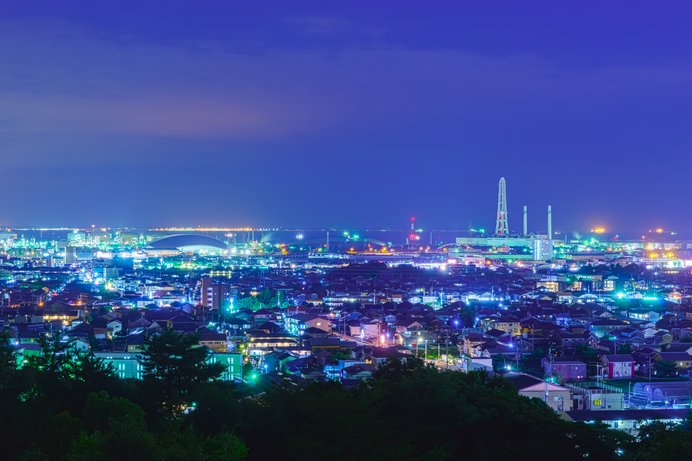 工場夜景！ きらめくコンビナート／垂坂公園・羽津山緑地（三重県四日市市）