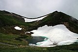 山の残雪が 「馬」 や 「鳥」 に見える 「雪形」。　あなたは何に見える？