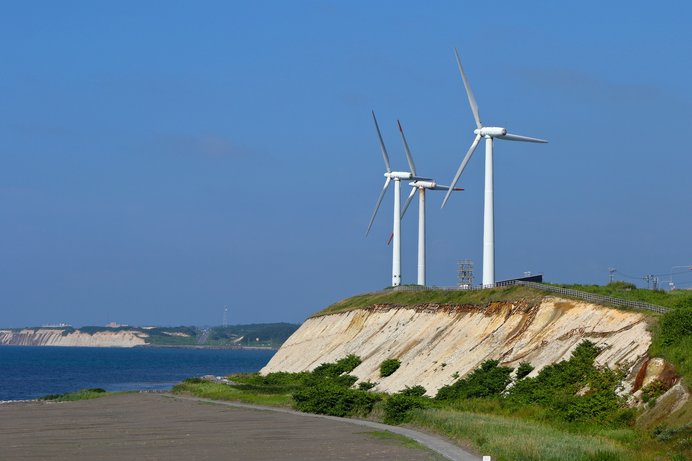 苫前町の風力発電「夕陽丘ウィンドファーム・風来望」