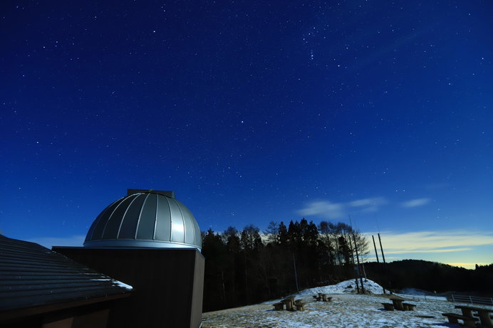 「天体観測に優れた場所ランキング」の全国第3位にも選ばれた「鹿角平天文台」