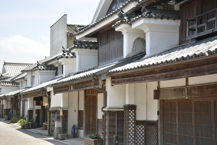 隣の脇町にある「うだつの町並み」