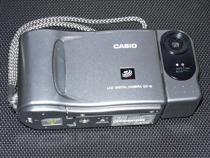 カシオのデジタルカメラ「QV-10」