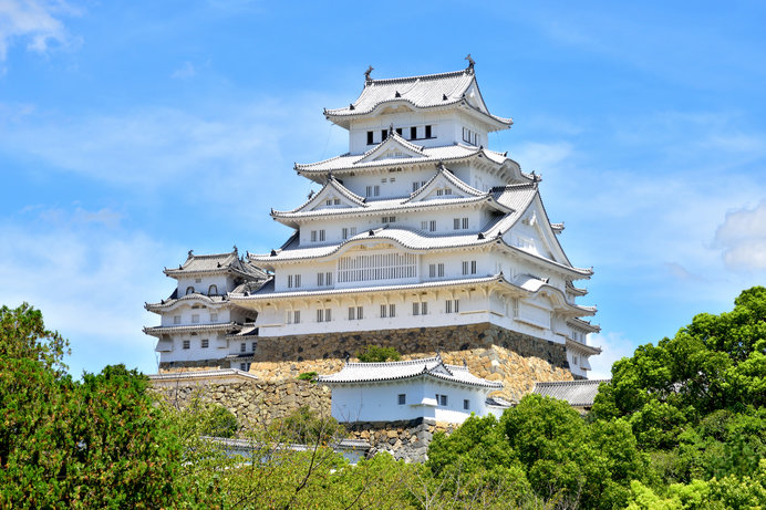 日本が誇る「白い城」と「黒い城」。その違い、ご存じですか？