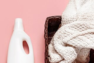 カシミヤやウールなどマフラーの洗い方を素材別に徹底解説
