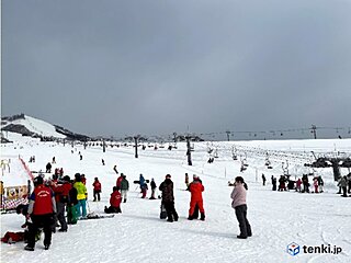 グラン スノー 奥 伊吹 天気