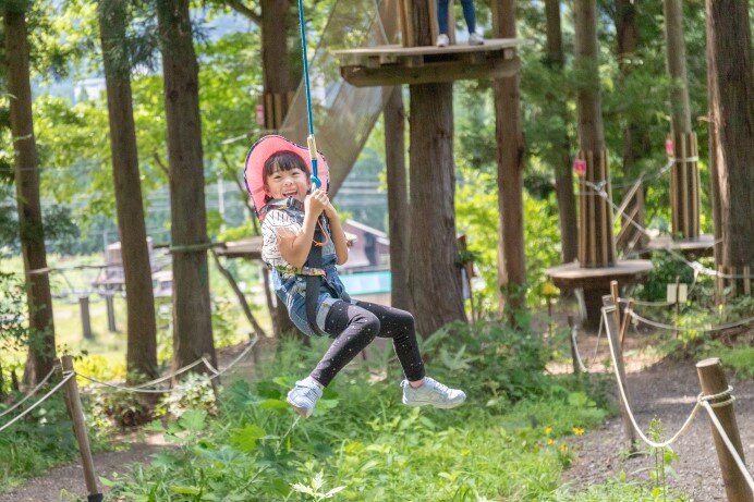 スキー場で滑らずに飛ぶ 高原ジップライン7選 夏のスキー場はいま Tenki Jpサプリ 21年07月02日 日本気象協会 Tenki Jp スキー場で滑らずに飛ぶ 高原ジップライン7選 夏のスキー場はいま Tenki Jpサプリ 21年07月02日 日本気象協会 Tenki Jp