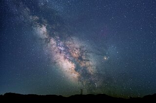 遠い未来、織女星が北極星になる？二星聚会神話に浸れる美しい晩夏の星空