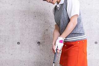 秋のゴルフウェアにおすすめのアイテムやコーデのポイントを紹介