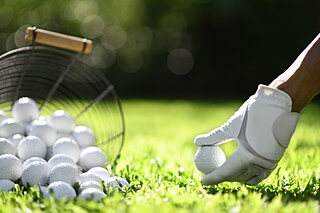 ​ゴルフボールの種類や選び方の基本を初心者に詳しく解説