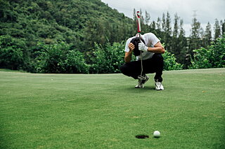 ゴルフが難しいと言われる5つの理由とその対策を解説