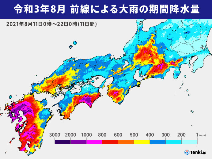 8月　真夏に異例の長雨　 中国地方や九州地方に大雨特別警報