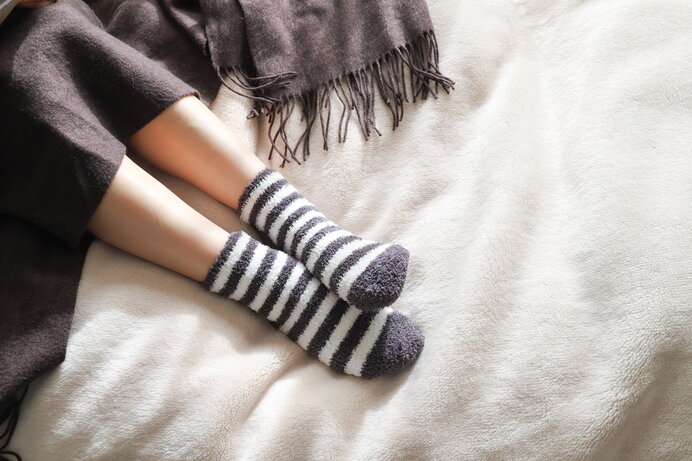 冬にぴったりな靴下の素材と選び方のポイントを詳しく解説(季節