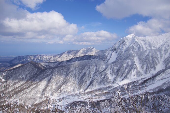 西日本で雪山登山を満喫しよう！初心者におすすめ冬山4選(季節・暮らし ...
