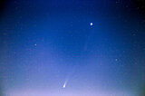 繊細な細い月と木星、すばるの共演。「ポン・ブルックス彗星」が近日点通過