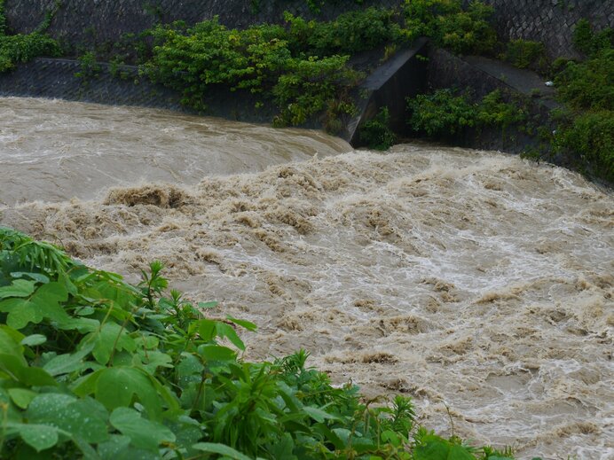 「氾濫危険水位」とは