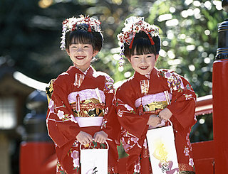 １１月のお祝い「七五三（しちごさん）」、健やかな成長を願って…