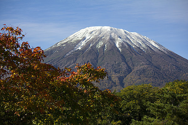 札幌・函館近郊も赤く染まる!!〈北海道の紅葉スポット～道央・道南エリア〉